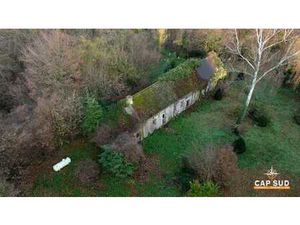 Fermette d’exception à rénover – 1 08 ha de calme absolu