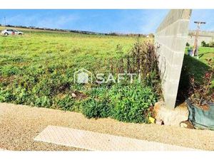 Terrain constructible viabilisé à vendre