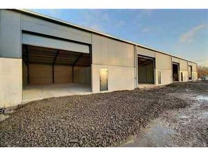Bel entrepôt NEUF et isolé de 300 m²