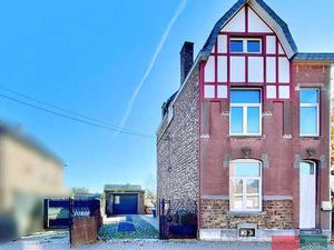 Maison lumineuse rénovée avec garage et jardin