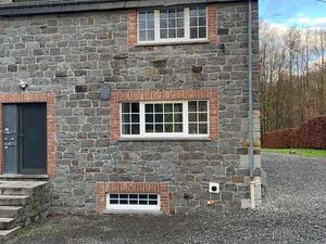 Maison mitoyenne 3 façades confortable