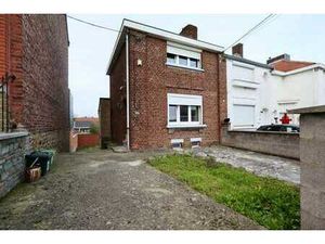 MAISON 1 CHAMBRE À RENOVER AVEC JARDIN