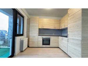 Appartement 2 chambres avec cave et terrasses.