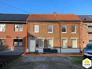 Coquette maison  117m² nets   3 ch  terrasse  cave