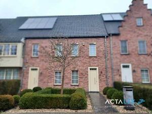 LUINGNE  Square Pierre Cocheteux  8