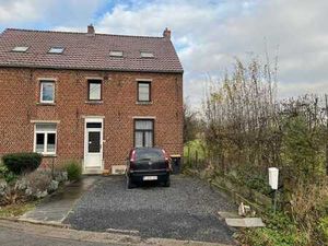Maison 3 façades 3 chambres avec jardin et garage