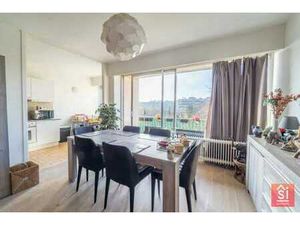 Spacieux appartement 2 chambres avec terrasse