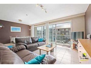 Appartement avec 3 chambres à coucher et terrasse