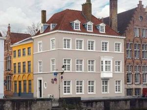 Bel immeuble de standing récemment rénové