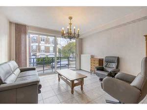 Appartement de deux chambres avec garage box à vendre à Blan