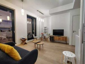 à côté de la Commission Européenne et métro Schuman