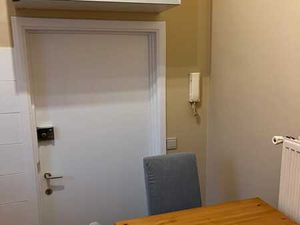 Lumineux studio dans le quartier Européen