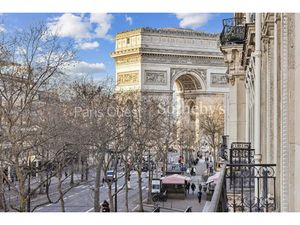 Vente appartement 5 pièces 216 m² à Paris 8ème (75008)  6 950 000 €