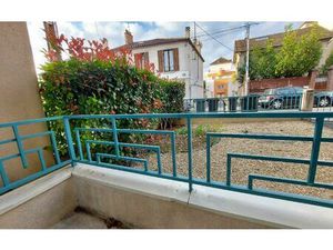 Location appartement  46.61 m² T-2 à Melun  744 €