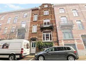 Maison de ville magnifiquement rénovée