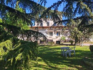 Magnifique propriété de 550 m² Sh sur un terrain de 2000 m²