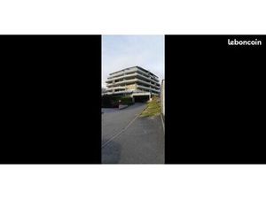 [ 2 ] x ☆ PARKINGS Normes PMR ☆ tres grandes tailles dans résidence récente adossées au pi