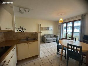 T2 Ferney centre avec garage