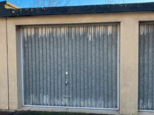 Garage Bourg 15m2
