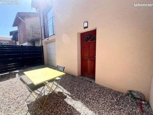 Charmante maison de ville + 1 lot