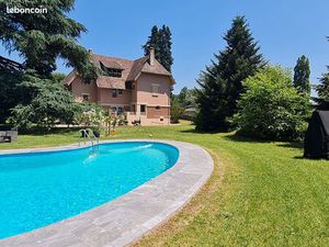 Demeure Art déco – Saint-Jean-de-Niost (35 min Lyon)