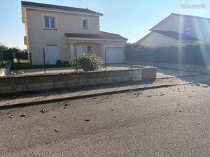 Maison à VIRIAT 01440