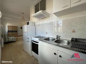 Studio 1 pièce 25 m²