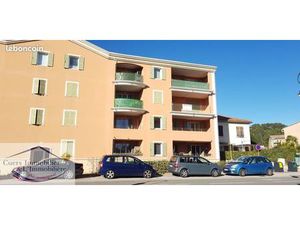 Parking/box 13 m² Cuers