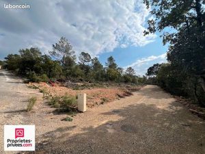 Terrain 1 330 m² Rians