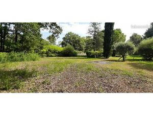 Terrain 1 017 m² Flayosc