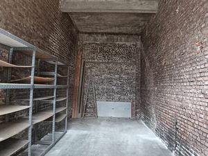 Grand garage à Saint-Quentin de 29 m2 - Quartier du complexe La Bulle