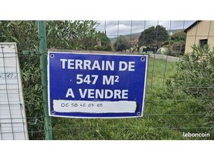 Terrain 547 m² Meysse