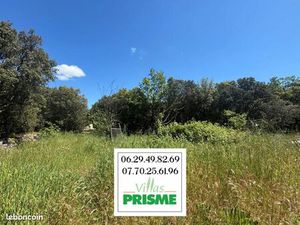 Terrain 2 150 m² Saint Maximin La Sainte Baume