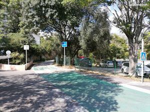 T4 80 m2 au calme  5 min centre + park