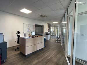 Bureaux 357 m²