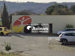 Local 180 m² Saint-Jean-du-Falga