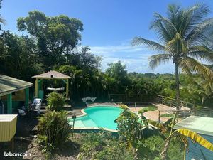 Domaine de gîtes rénovés + maison indépendante – Sainte-Anne