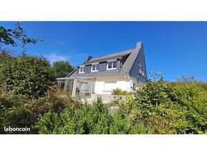 Grande maison fort potentiel