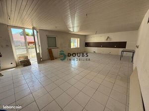 Appartement 3 pièces 400 m²