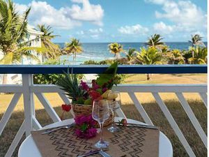 Studio vue mer citerne à eau