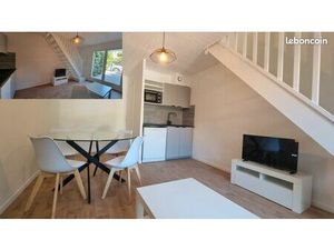 VILLA CLUB 3 pièces Jardin Parking dans résidence piscine sécurisée  à 400m / plage des Sa