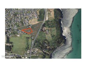 Terrain constructible en habitat participatif à 15 foyers à 500m de la mer