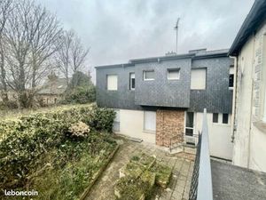 Robien T2 39 m2 plein sud au calme avec terrasse privative 21 7 m2