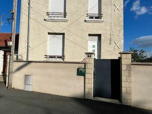 Maison de ville 30 pièces 74 m²