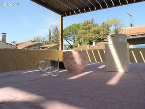 Maison de village avec terrasse