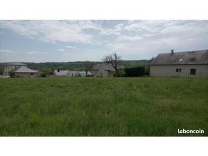 Terrain 1 200 m² Valady