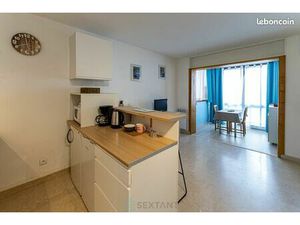 Studio 1 pièce 27 m²