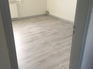 Appartement loué (idéal investisseur) F2 de 50 m2 au 3éme et dernier étage