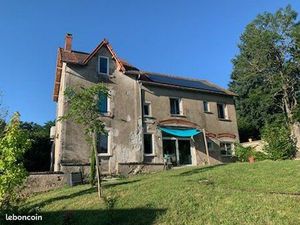 Maison 10 pièces 223 m²