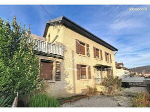 Maison 8 pièces 209 m²